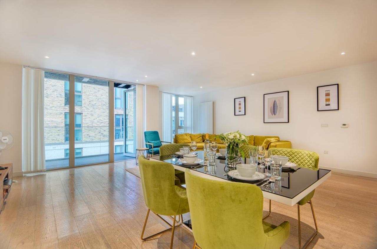 Austin David Apartments Royal Wharf London Exterior photo