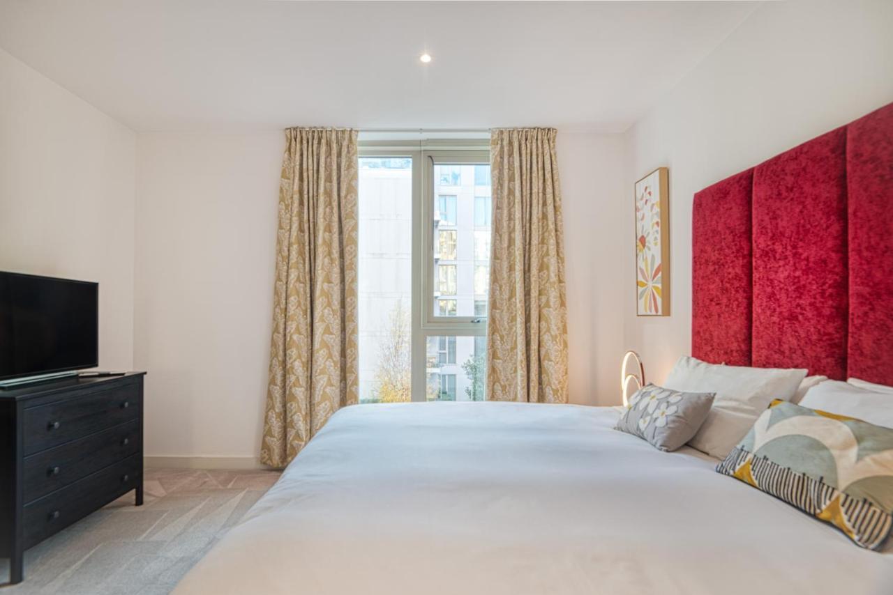 Austin David Apartments Royal Wharf London Exterior photo